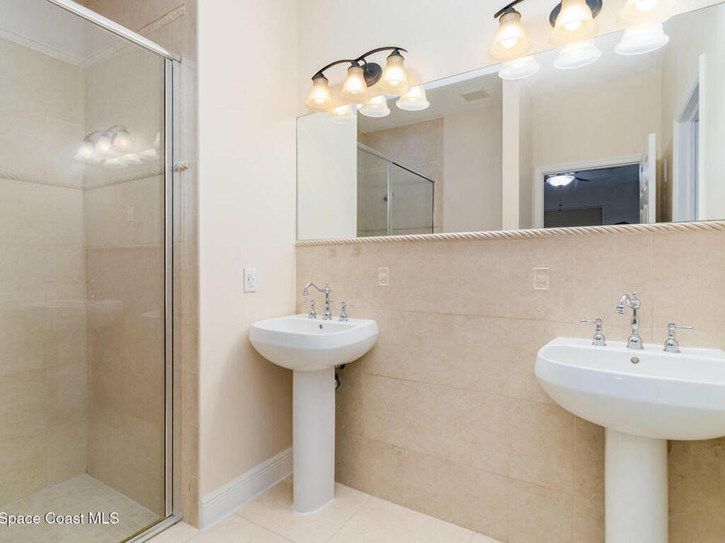 9276 107th Avenue, Vero Beach, FL 32967