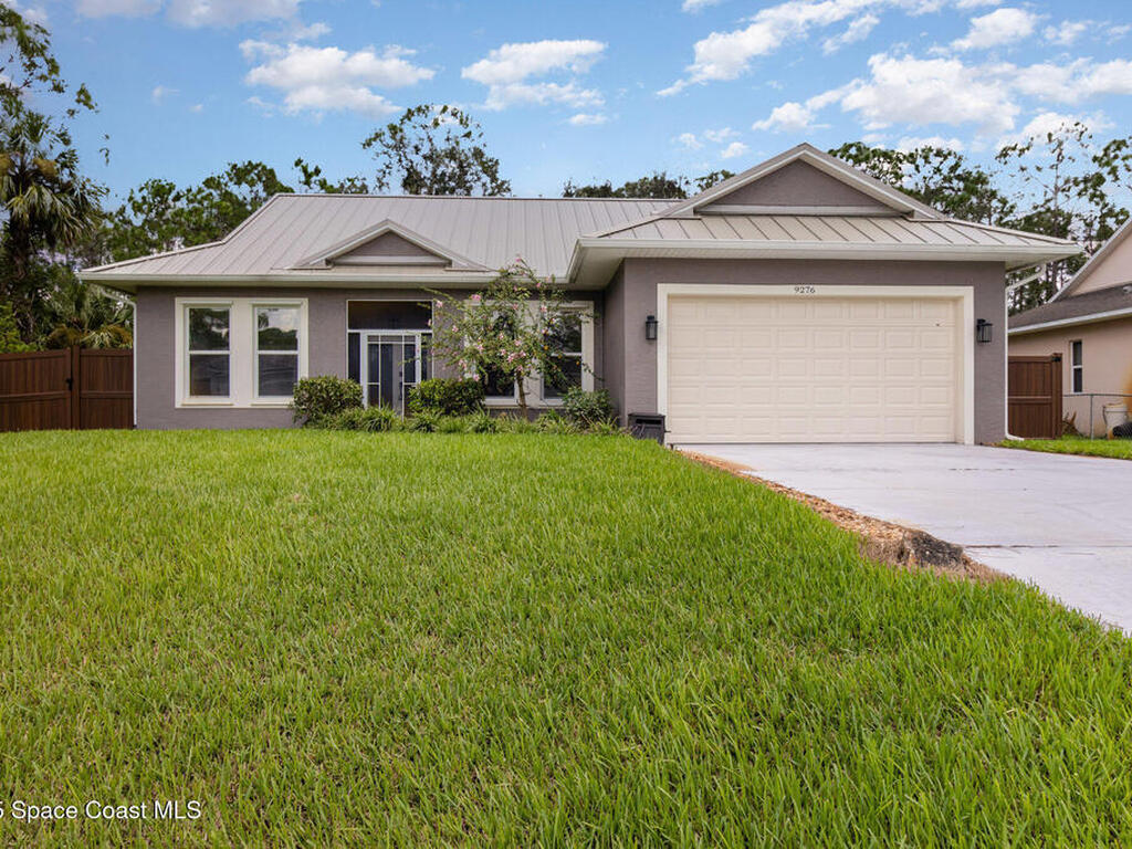 9276 107th Avenue, Vero Beach, FL 32967