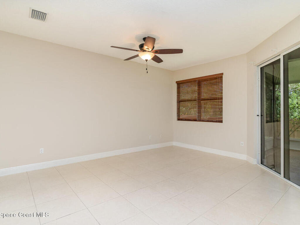 9276 107th Avenue, Vero Beach, FL 32967