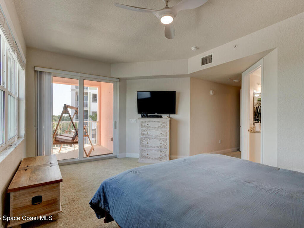 4 Riverwalk Drive, New Smyrna Beach, FL 32169