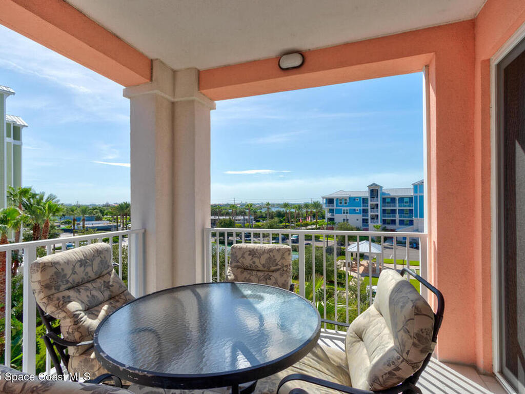 4 Riverwalk Drive, New Smyrna Beach, FL 32169