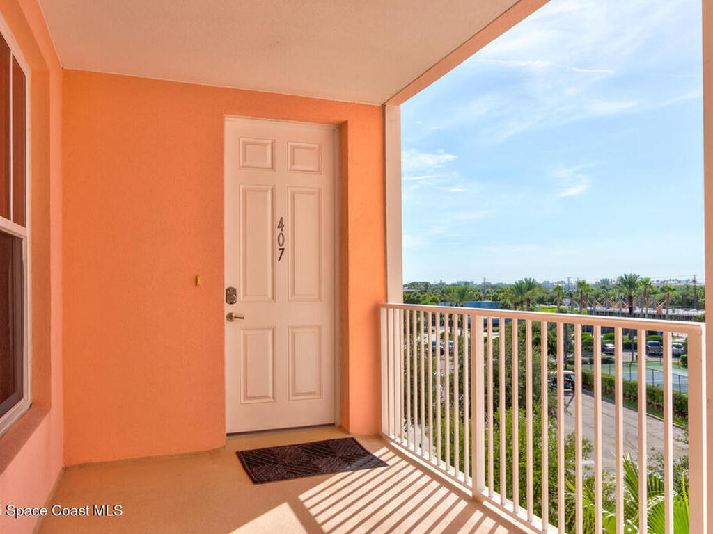 4 Riverwalk Drive, New Smyrna Beach, FL 32169