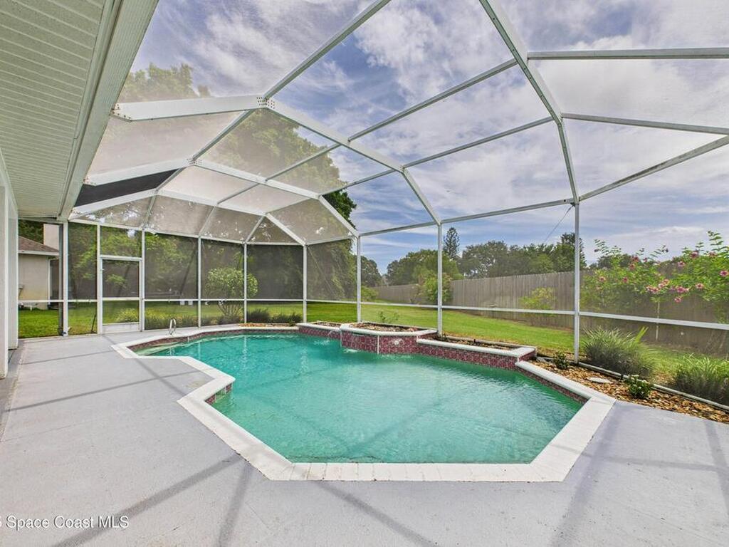 1927 Slone Boulevard, Melbourne, FL 32935