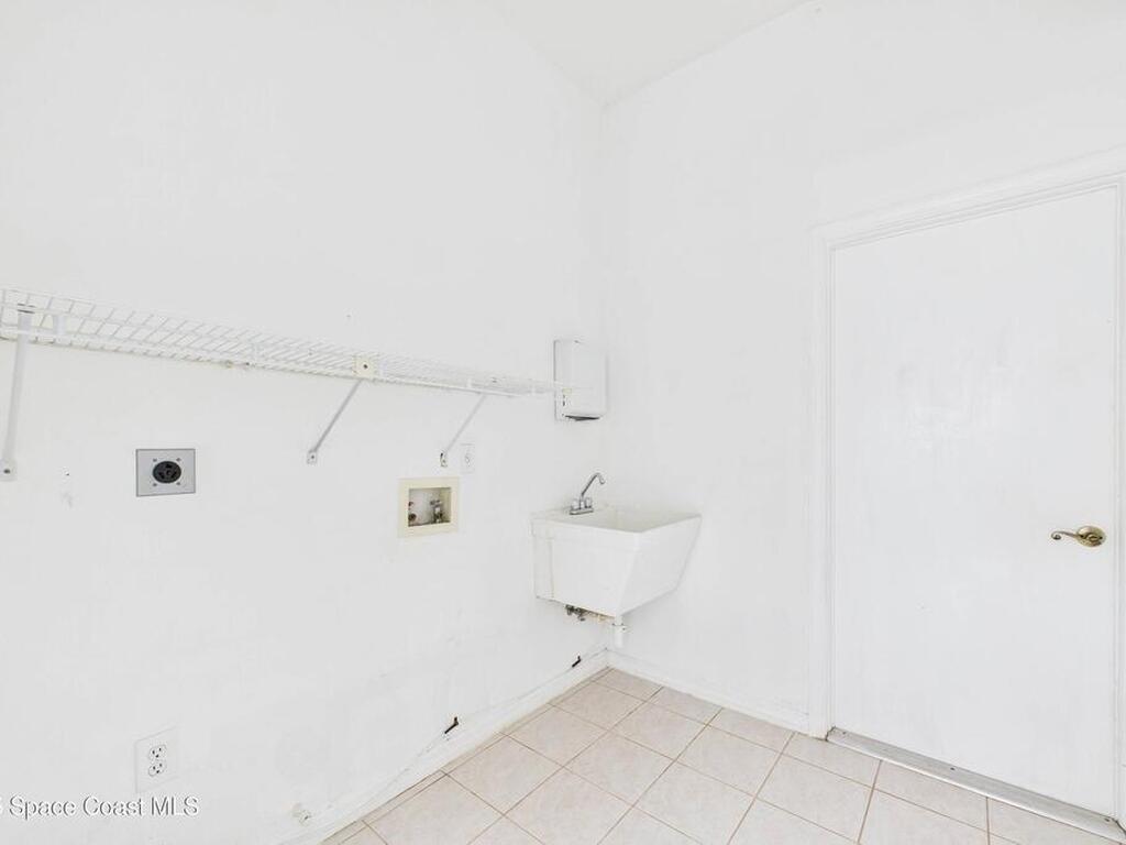 1927 Slone Boulevard, Melbourne, FL 32935