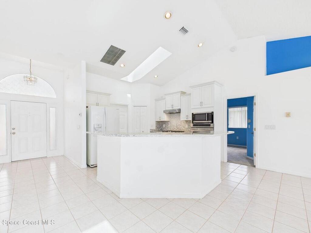 1927 Slone Boulevard, Melbourne, FL 32935