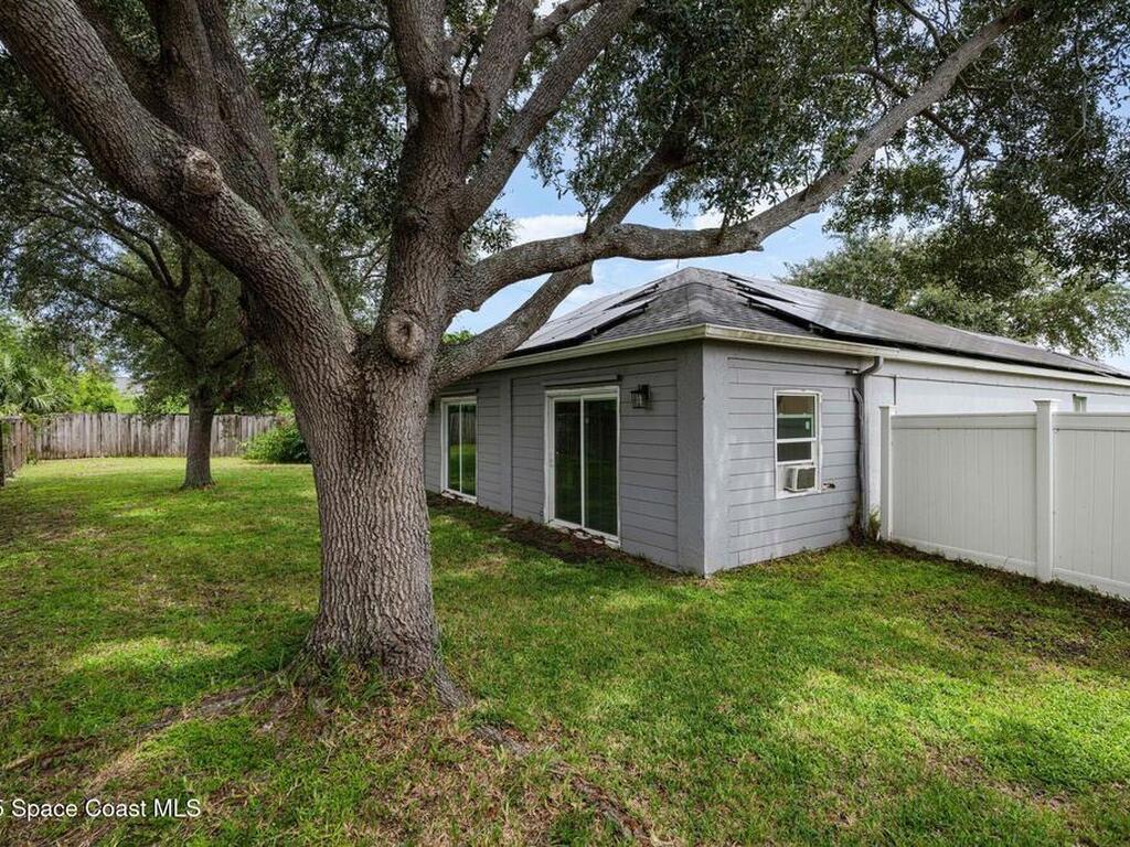 2279 Myla Lane, Melbourne, FL 32935