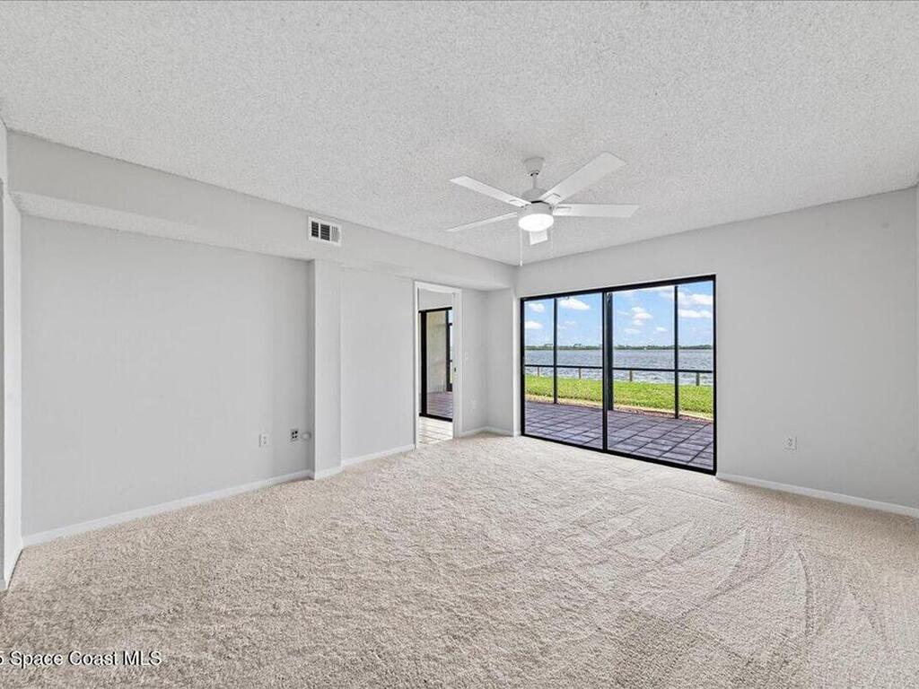 250 S Sykes Creek Parkway, Merritt Island, FL 32952