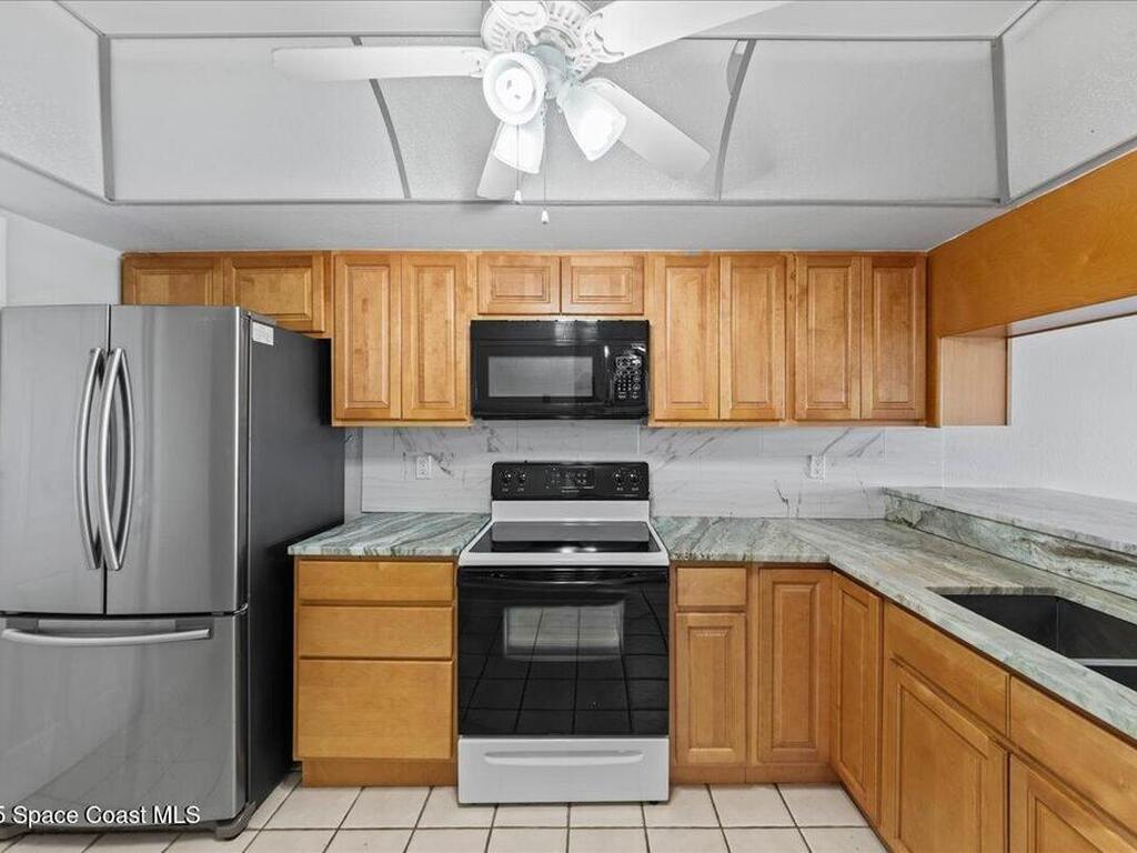 250 S Sykes Creek Parkway, Merritt Island, FL 32952