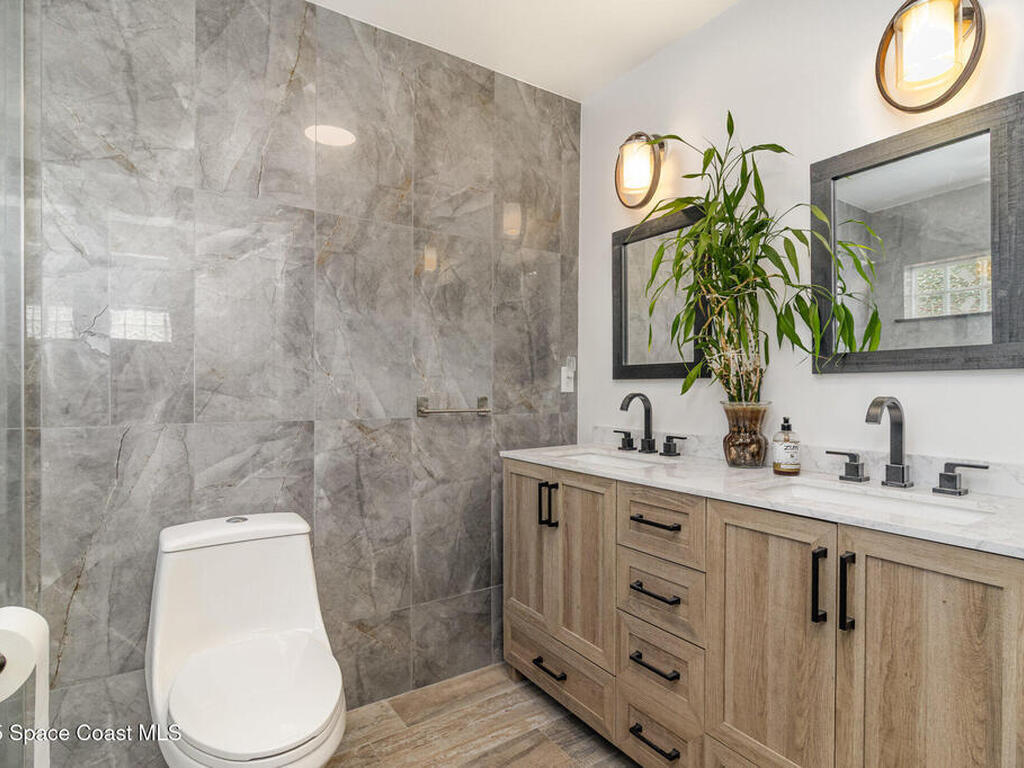 116 S Hilltop Drive, Titusville, FL 32796