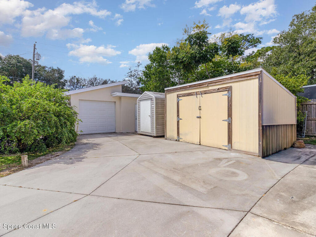 116 S Hilltop Drive, Titusville, FL 32796