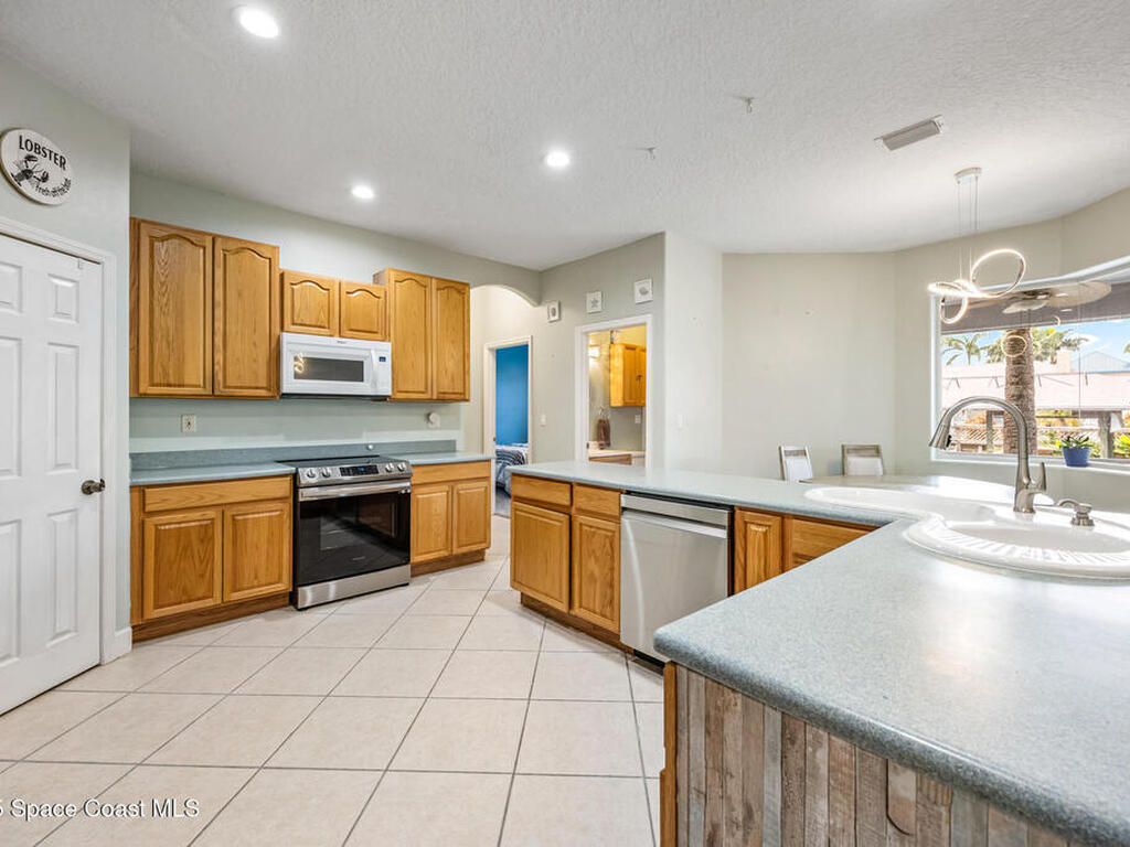 1620 Yount Drive, Merritt Island, FL 32952