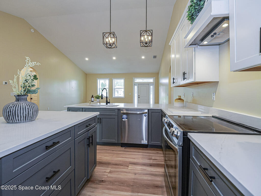 7780 92nd Avenue, Vero Beach, FL 32967