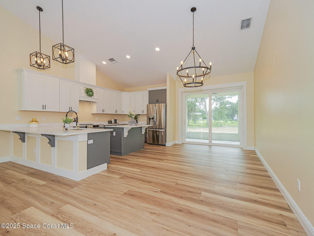 7780 92nd Avenue, Vero Beach, FL 32967