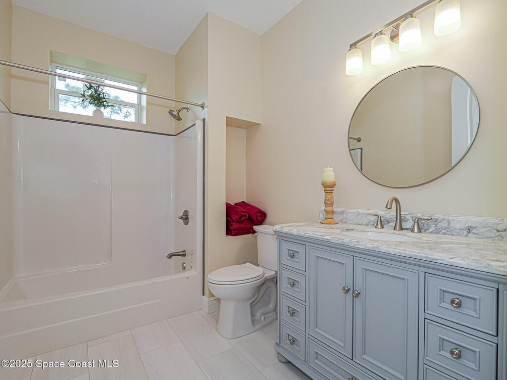 7780 92nd Avenue, Vero Beach, FL 32967
