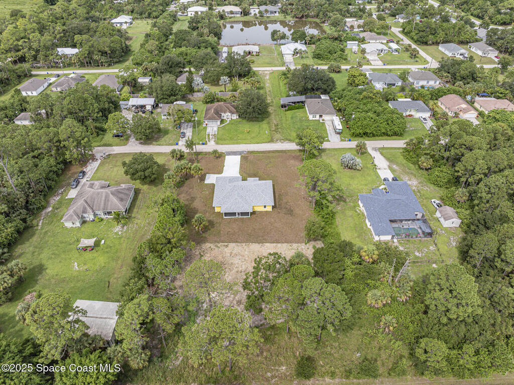 7780 92nd Avenue, Vero Beach, FL 32967
