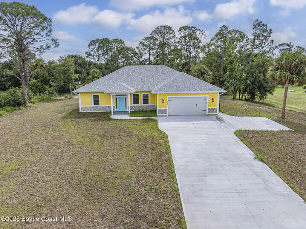 7780 92nd Avenue, Vero Beach, FL 32967