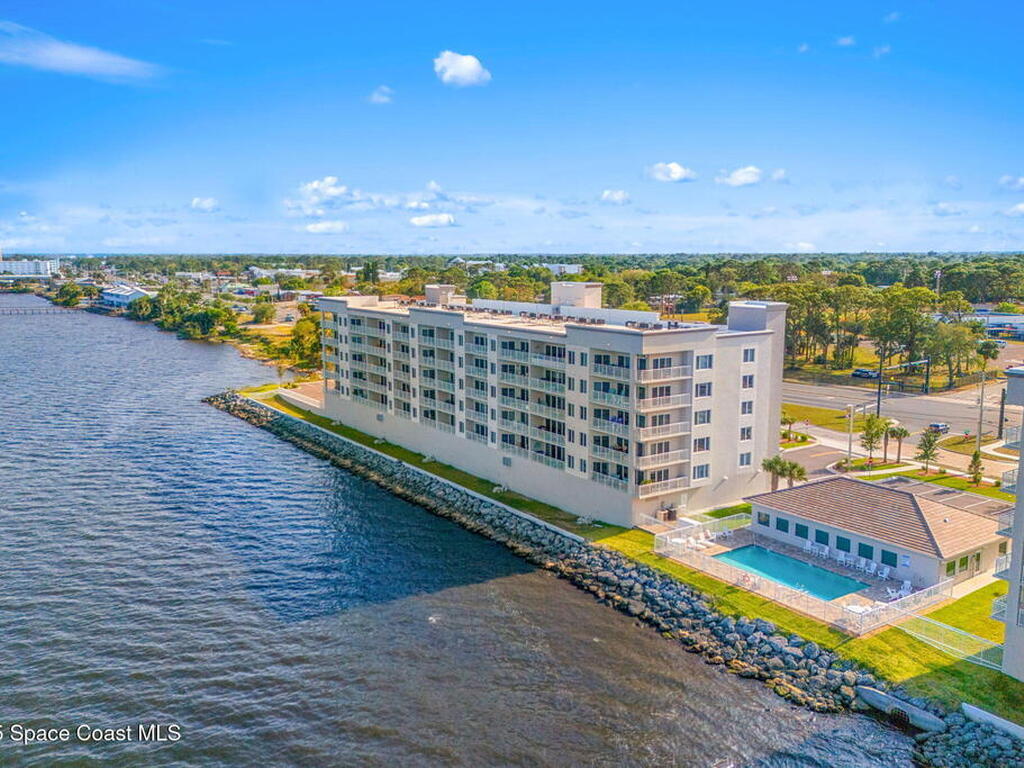 1825 Riverside Drive, Titusville, FL 32780