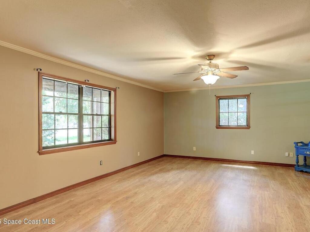 8211 93rd Avenue, Vero Beach, FL 32967