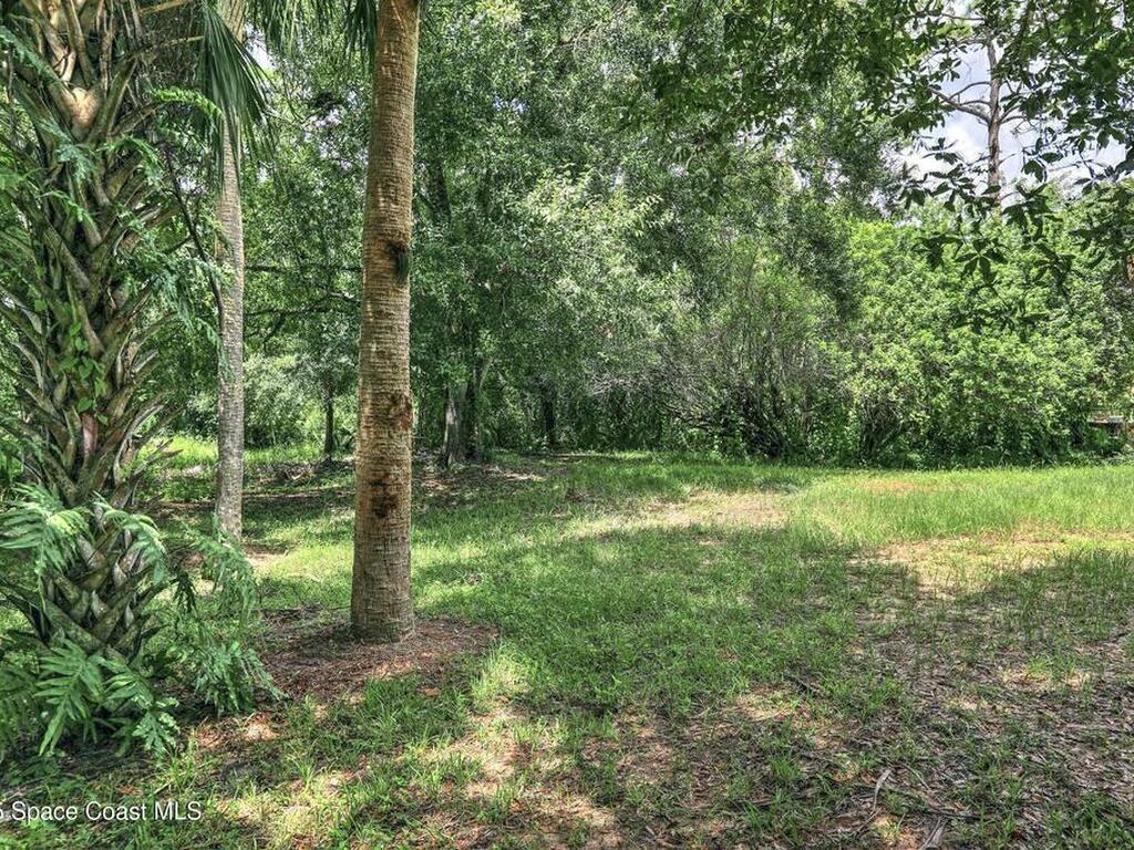 8211 93rd Avenue, Vero Beach, FL 32967