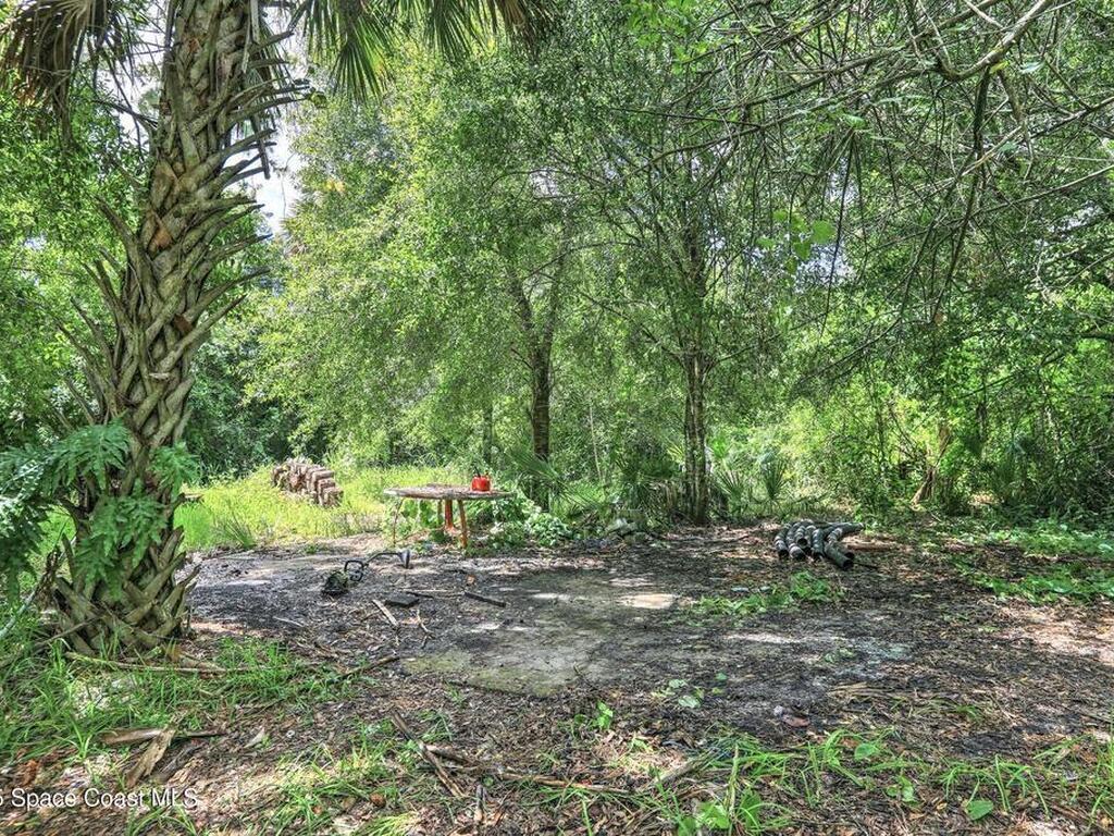 8211 93rd Avenue, Vero Beach, FL 32967