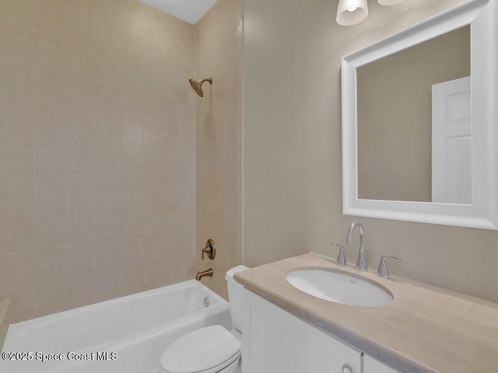 6355 65th Street, Vero Beach, FL 32967