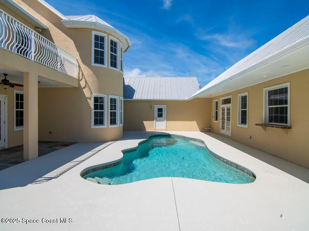 6355 65th Street, Vero Beach, FL 32967