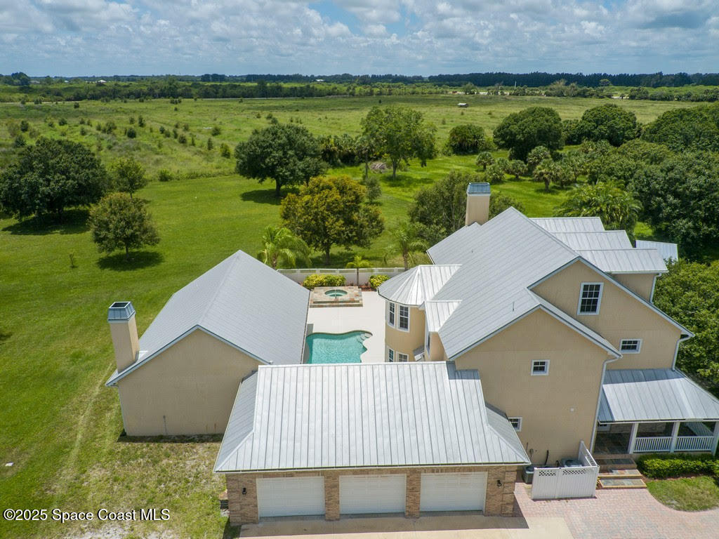 6355 65th Street, Vero Beach, FL 32967