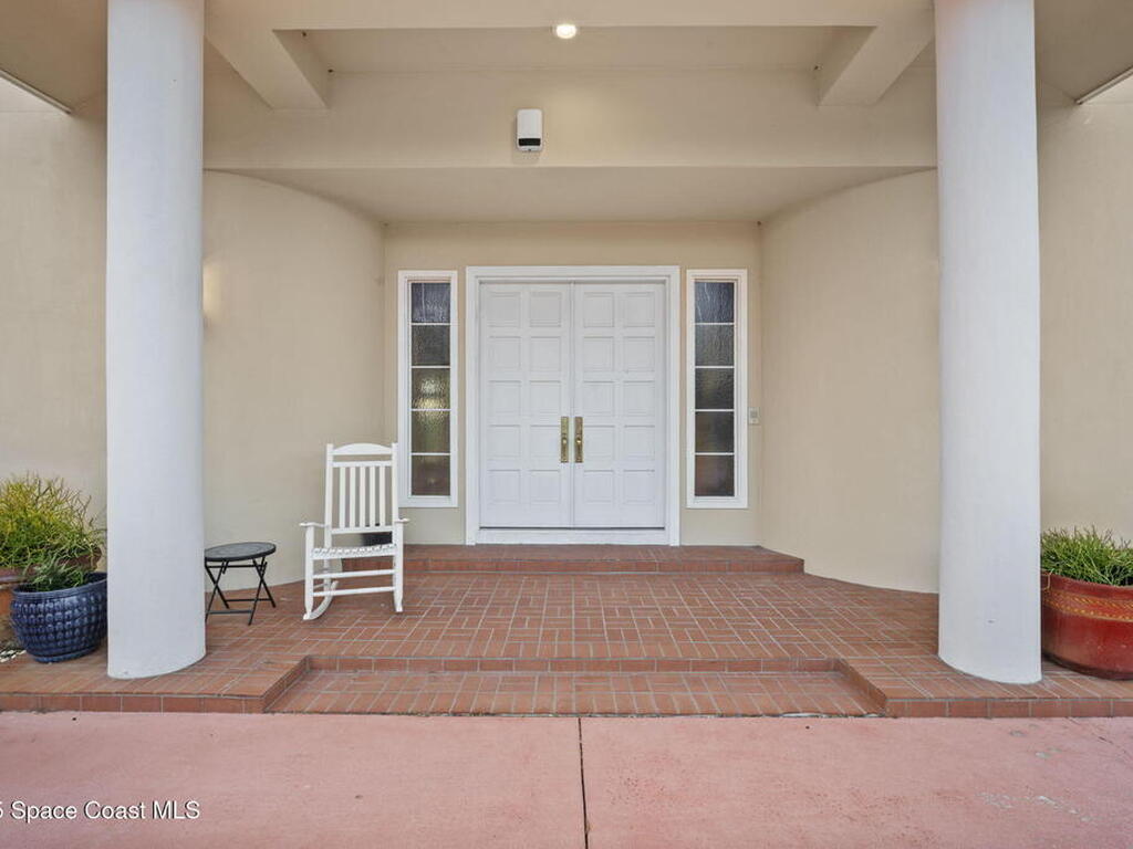 6007 N Tropical Trail, Merritt Island, FL 32953