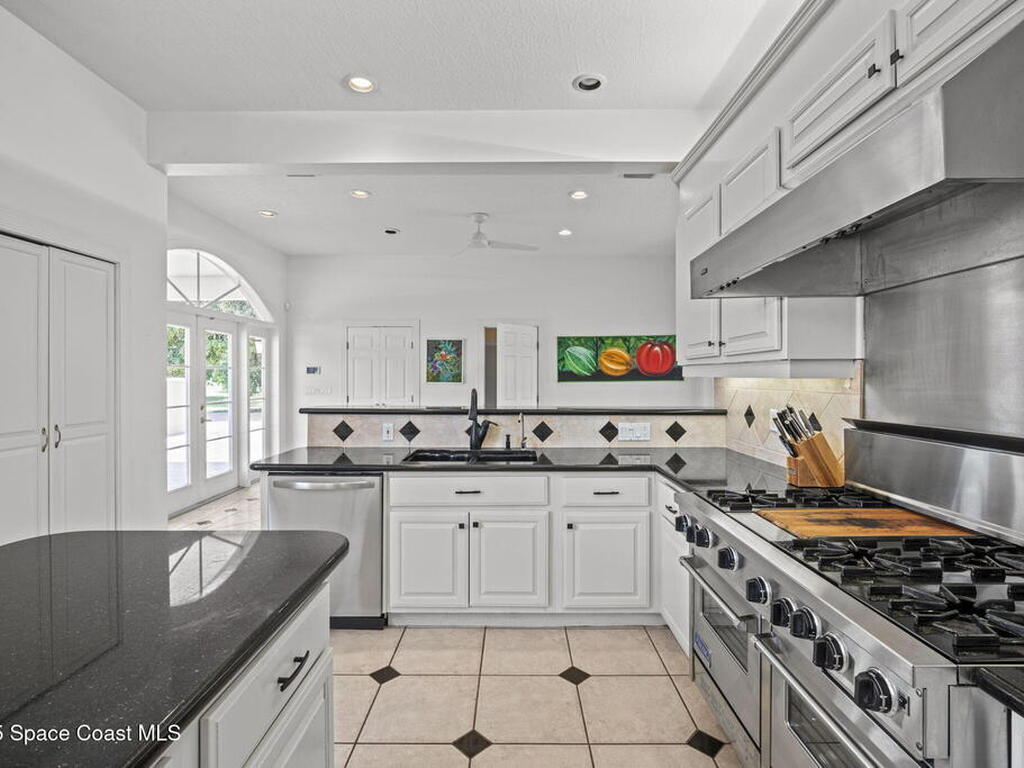 6007 N Tropical Trail, Merritt Island, FL 32953