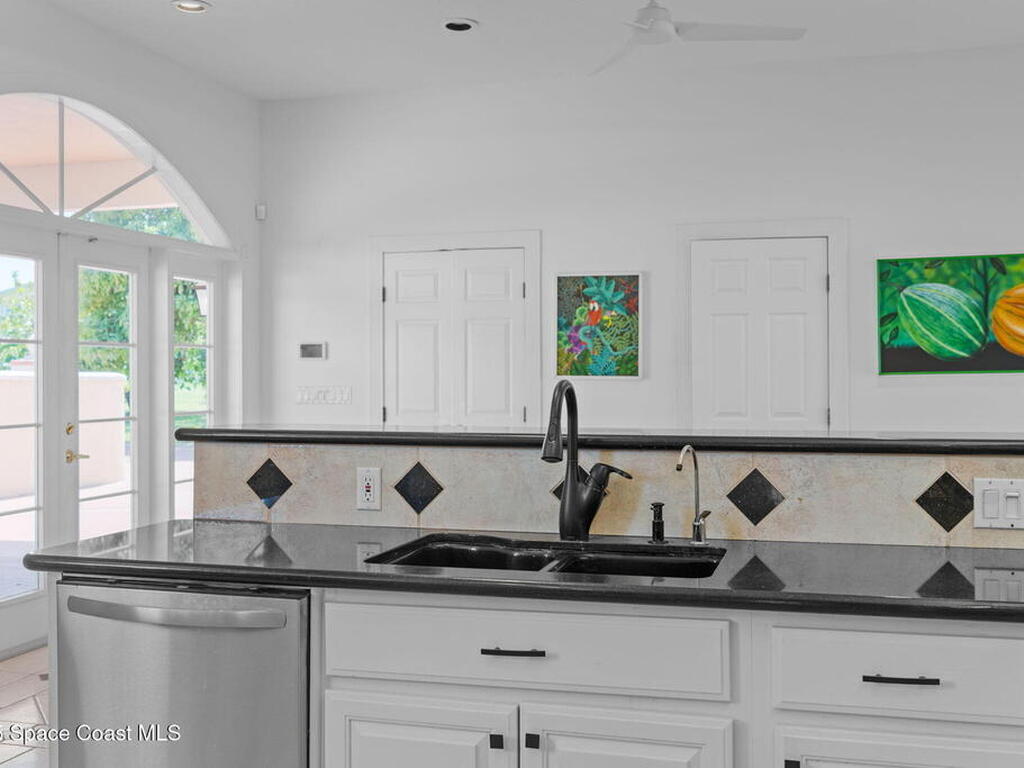 6007 N Tropical Trail, Merritt Island, FL 32953