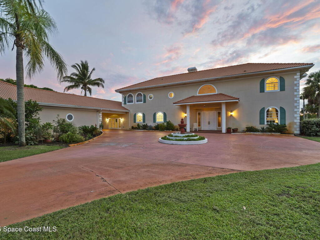 6007 N Tropical Trail, Merritt Island, FL 32953