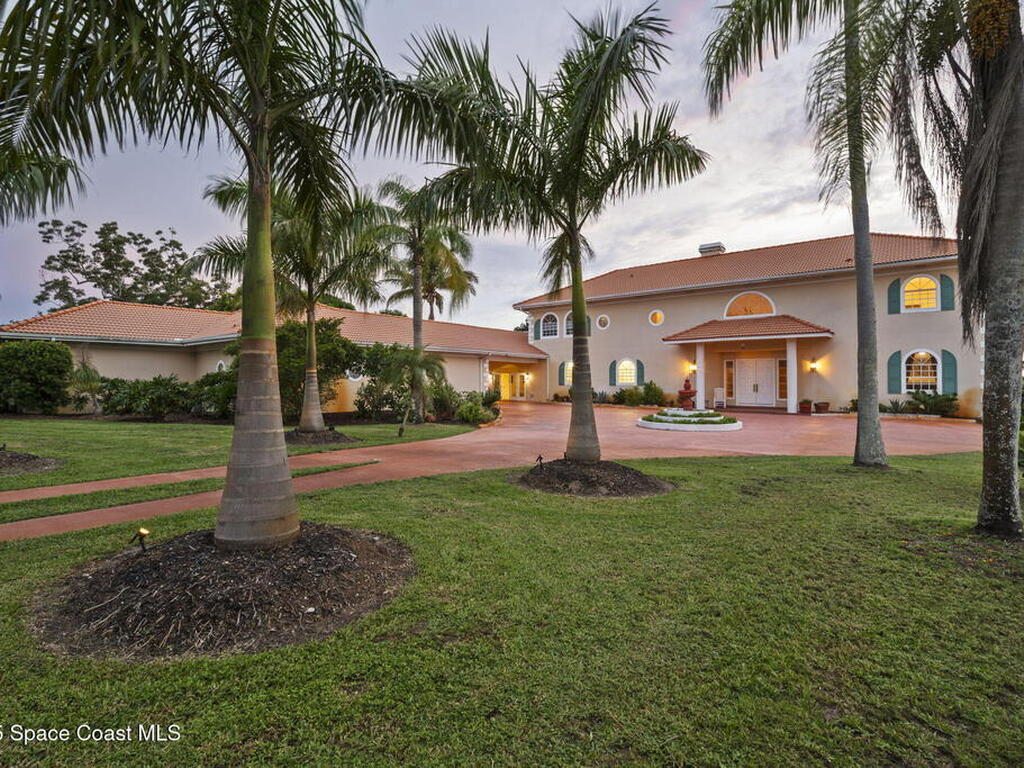 6007 N Tropical Trail, Merritt Island, FL 32953