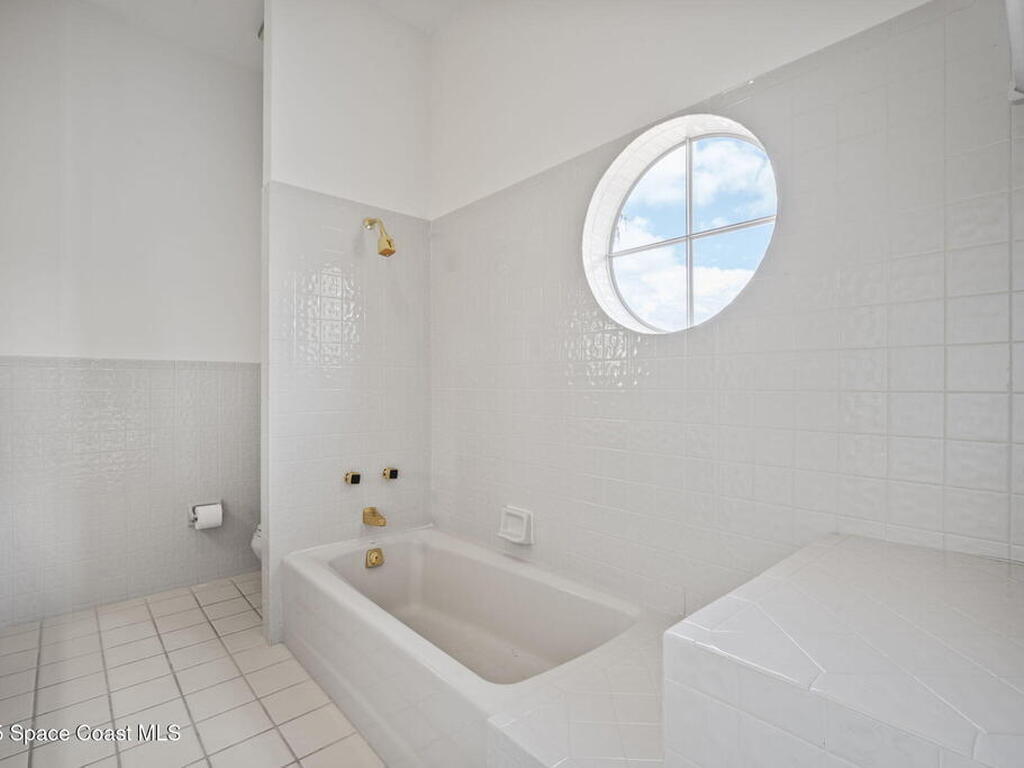 6007 N Tropical Trail, Merritt Island, FL 32953