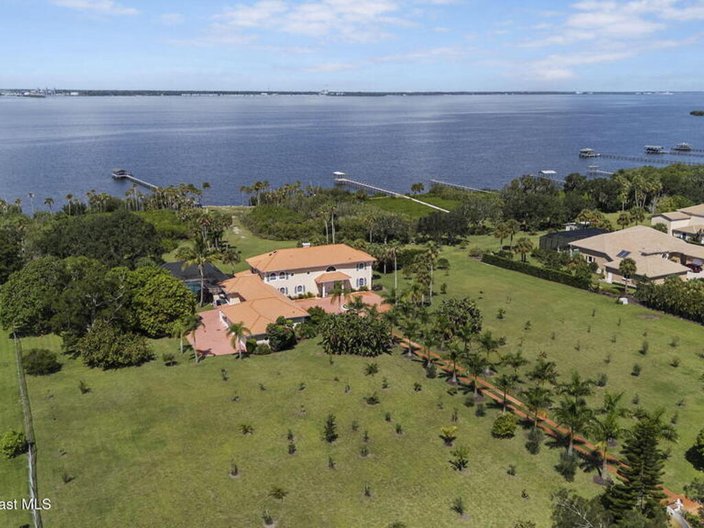 6007 N Tropical Trail, Merritt Island, FL 32953