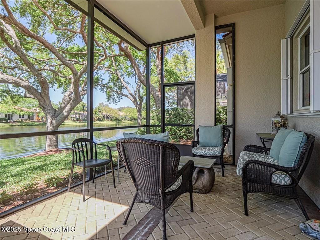 9325 E Maiden Court, Vero Beach, FL 32963