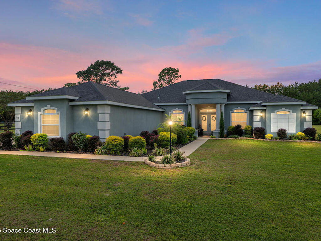 5450 NE 61st Avenue Road, Silver Springs, FL 34488