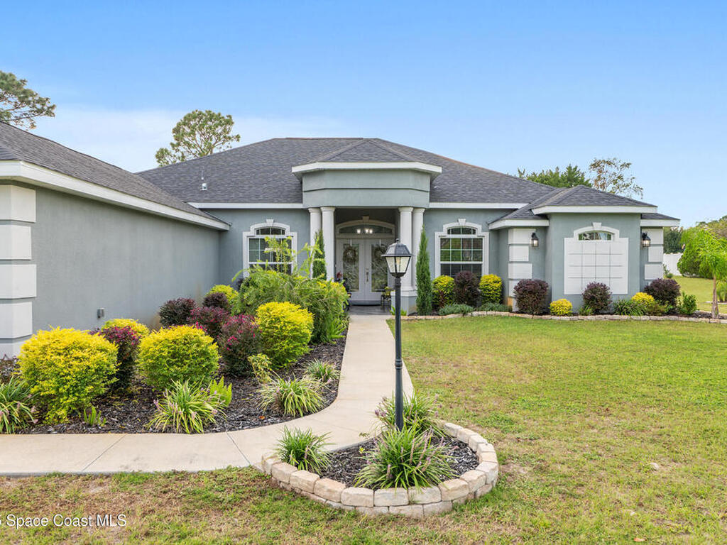 5450 NE 61st Avenue Road, Silver Springs, FL 34488