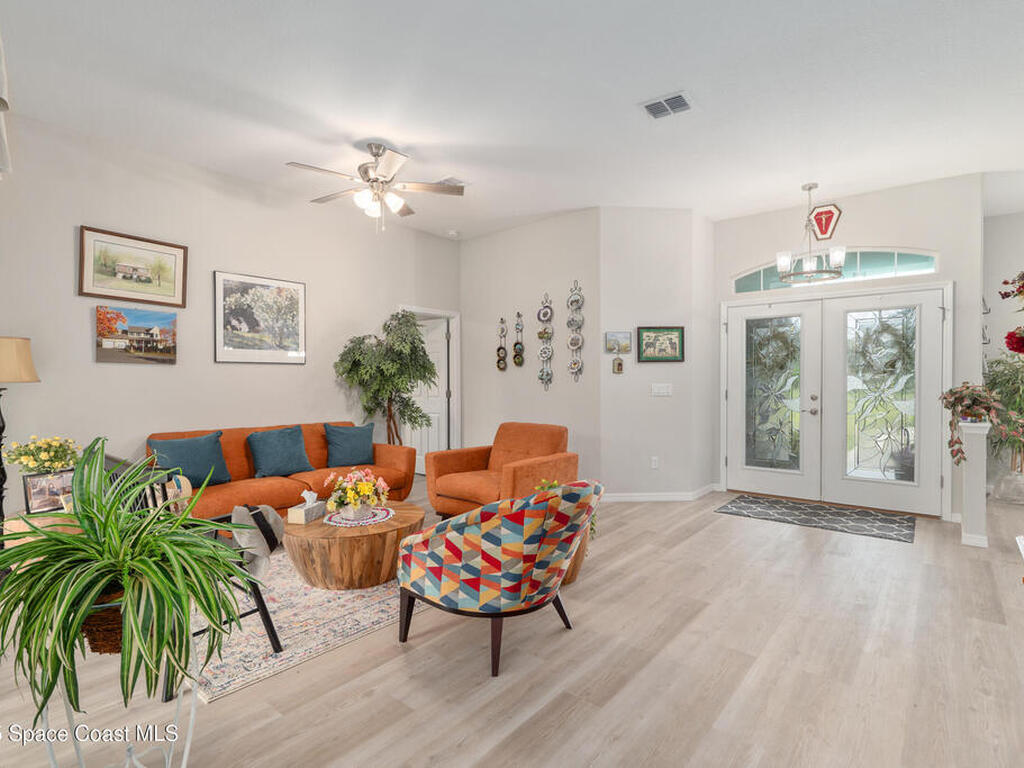 5450 NE 61st Avenue Road, Silver Springs, FL 34488