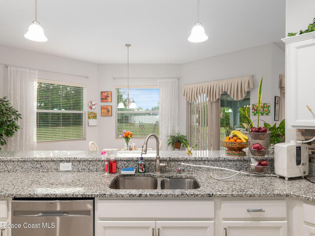 5450 NE 61st Avenue Road, Silver Springs, FL 34488