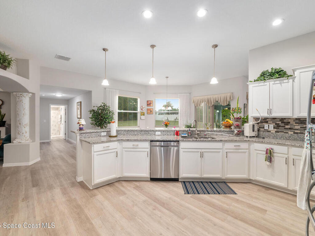 5450 NE 61st Avenue Road, Silver Springs, FL 34488