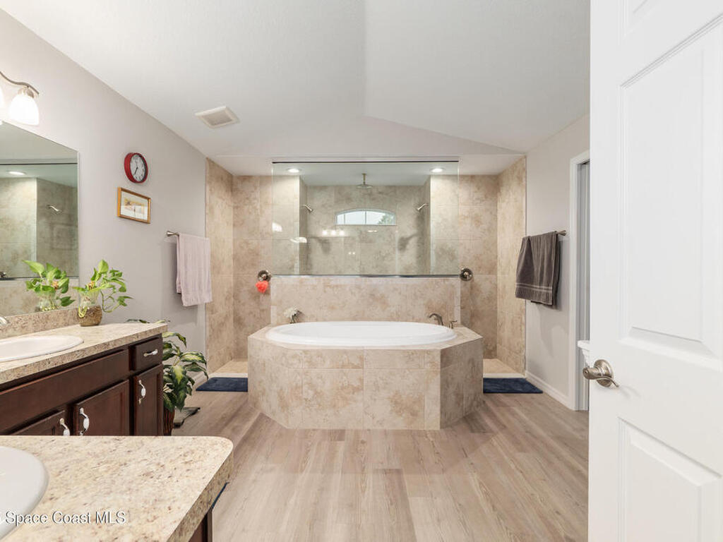 5450 NE 61st Avenue Road, Silver Springs, FL 34488