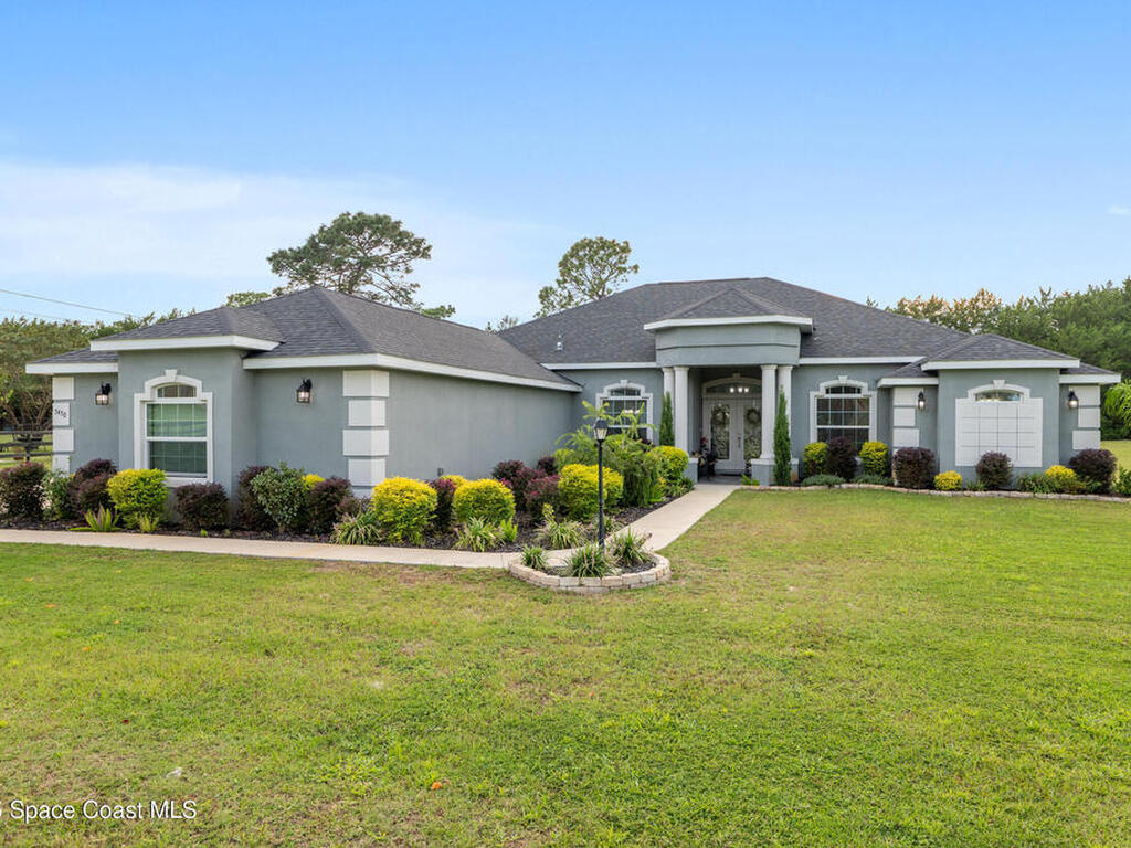 5450 NE 61st Avenue Road, Silver Springs, FL 34488