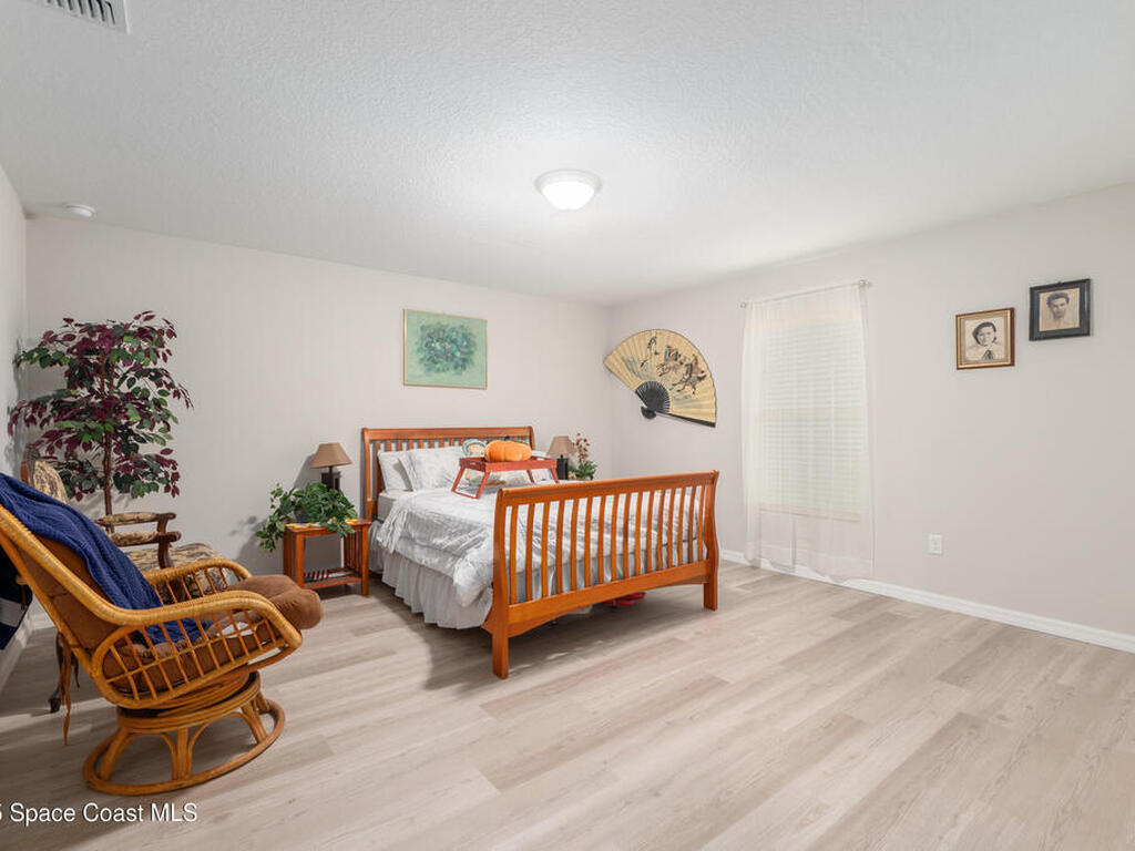 5450 NE 61st Avenue Road, Silver Springs, FL 34488