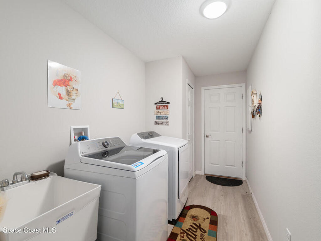 5450 NE 61st Avenue Road, Silver Springs, FL 34488