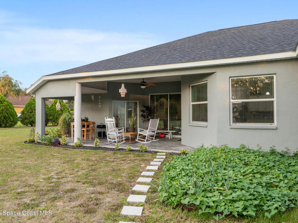 5450 NE 61st Avenue Road, Silver Springs, FL 34488