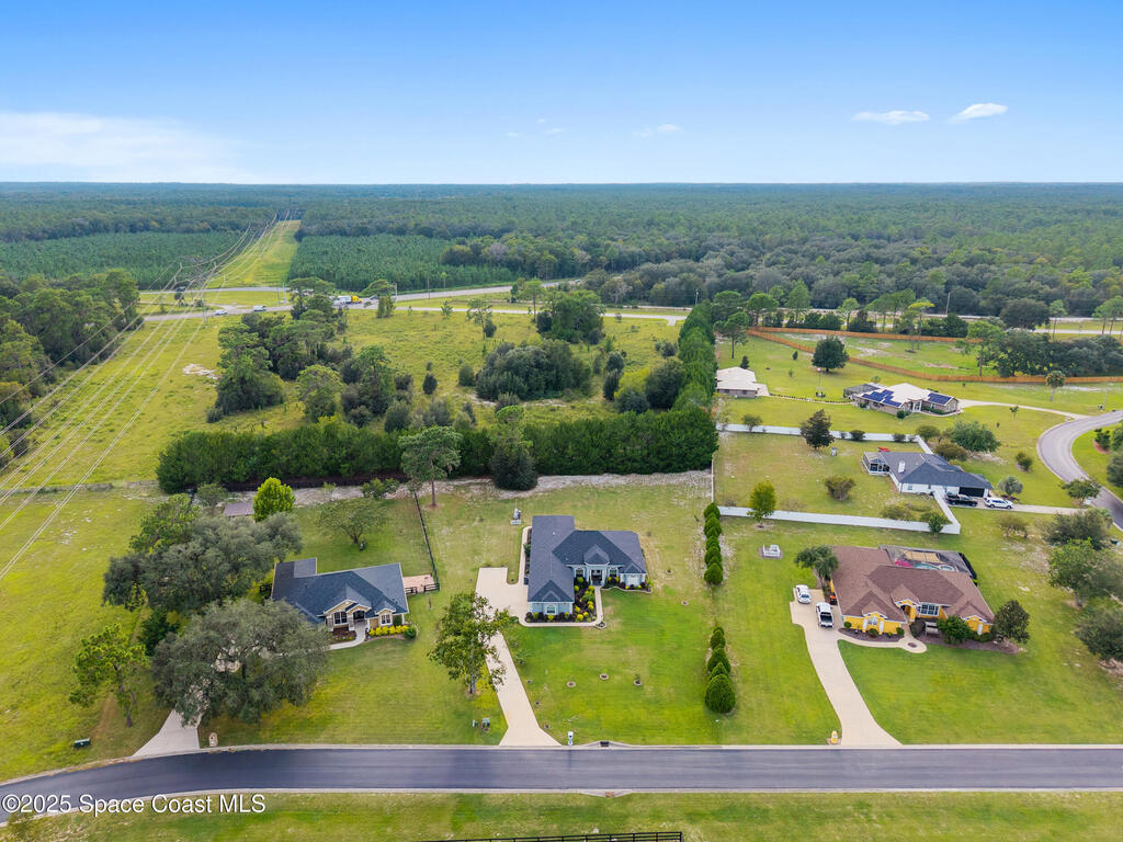 5450 NE 61st Avenue Road, Silver Springs, FL 34488