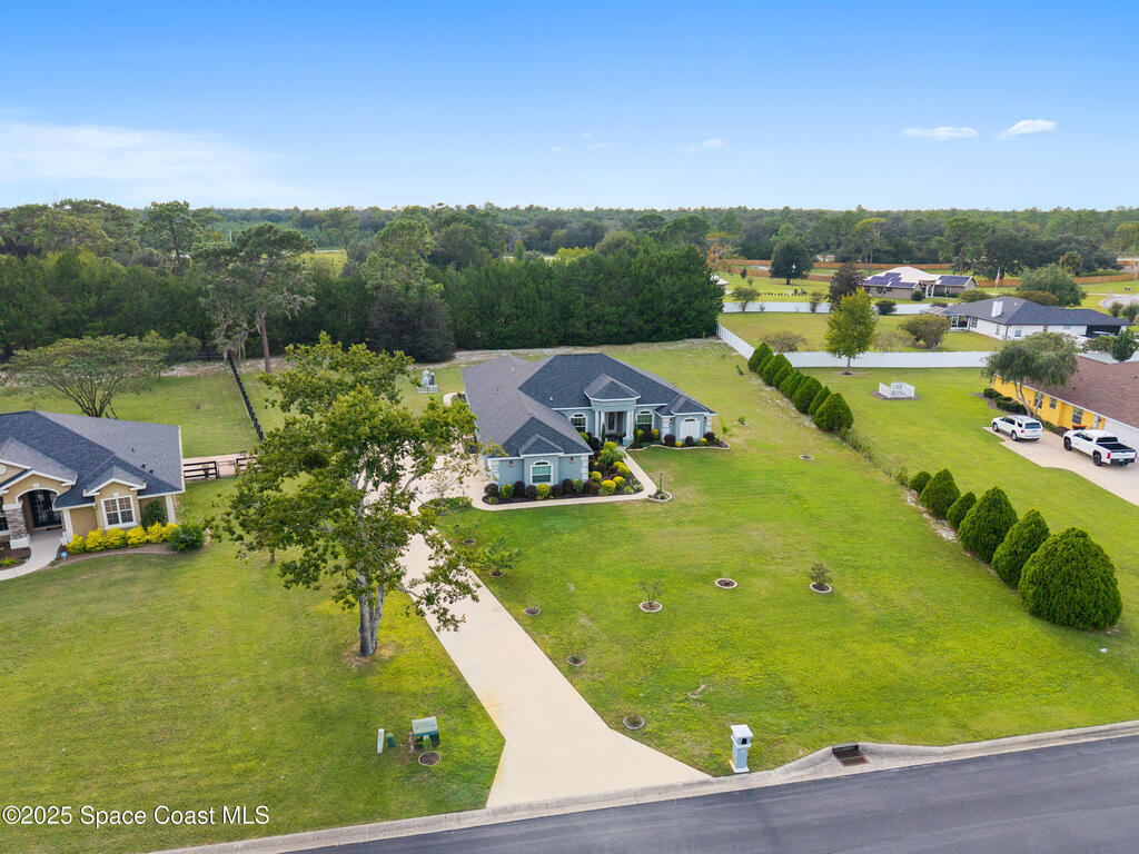 5450 NE 61st Avenue Road, Silver Springs, FL 34488