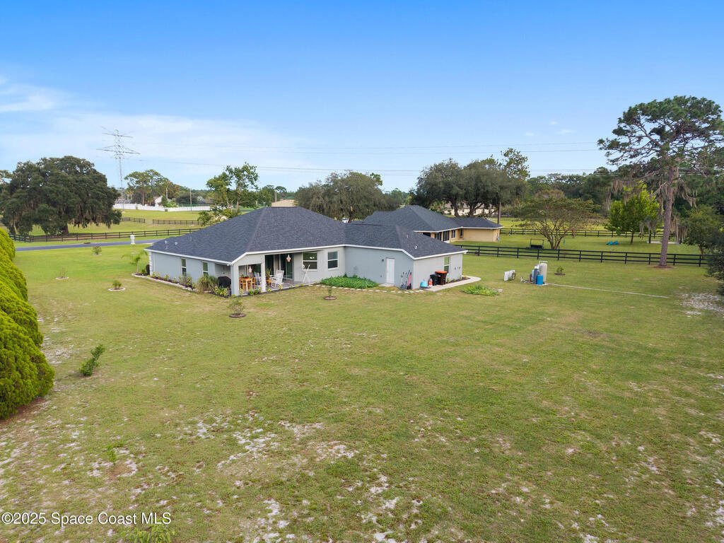 5450 NE 61st Avenue Road, Silver Springs, FL 34488