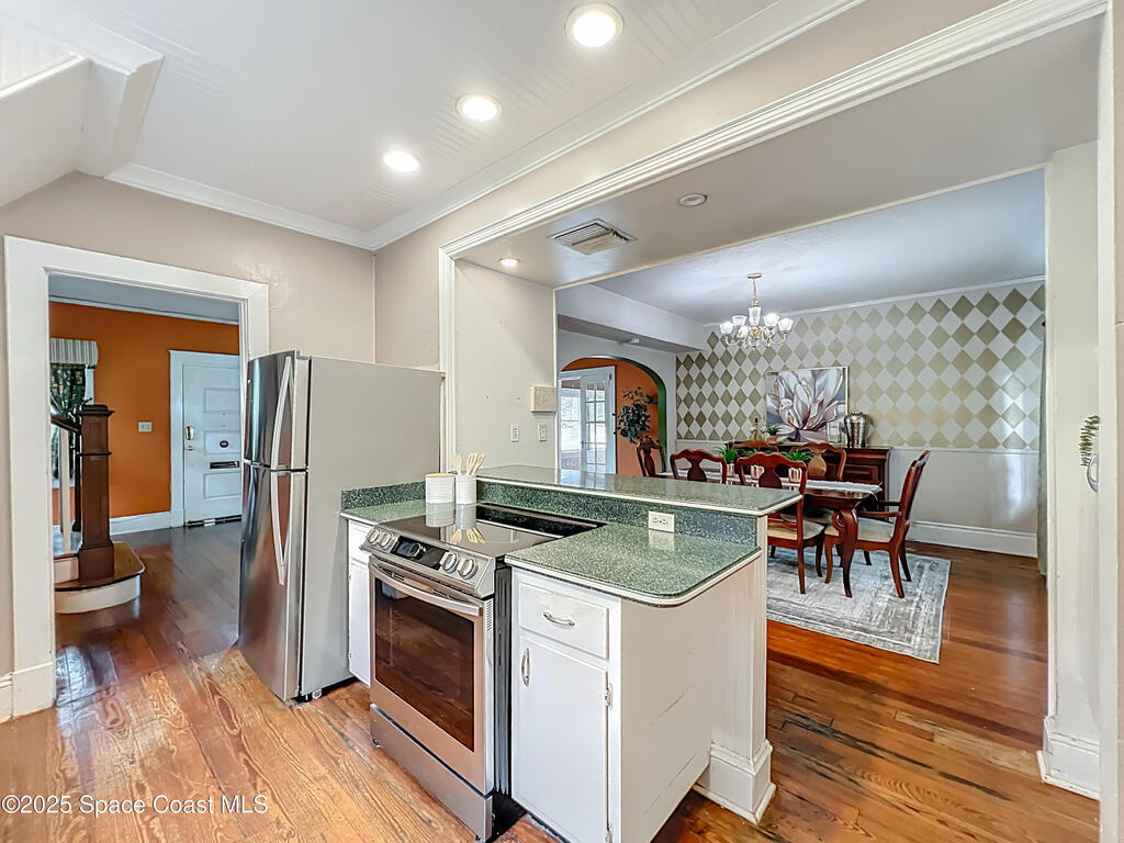 824 Indian River Avenue, Titusville, FL 32780