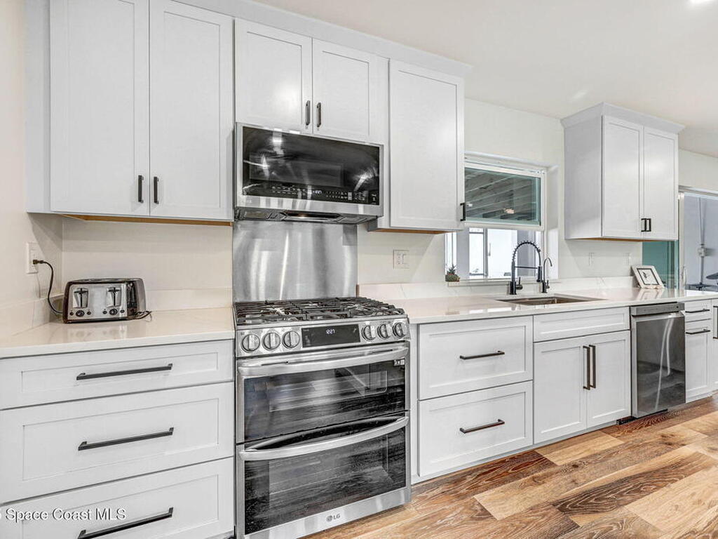 437 N Neptune Drive, Satellite Beach, FL 32937